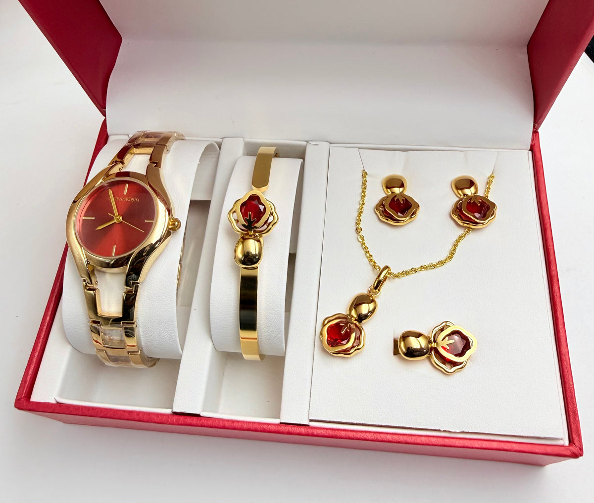 Complet bijoux pour famme plaqué